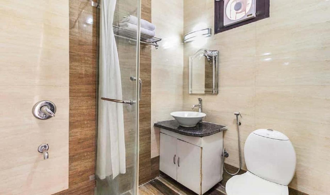 Del Fox Hotel, Delhi Airport New Delhi Extérieur photo