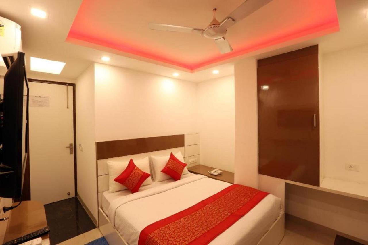 Del Fox Hotel, Delhi Airport New Delhi Extérieur photo
