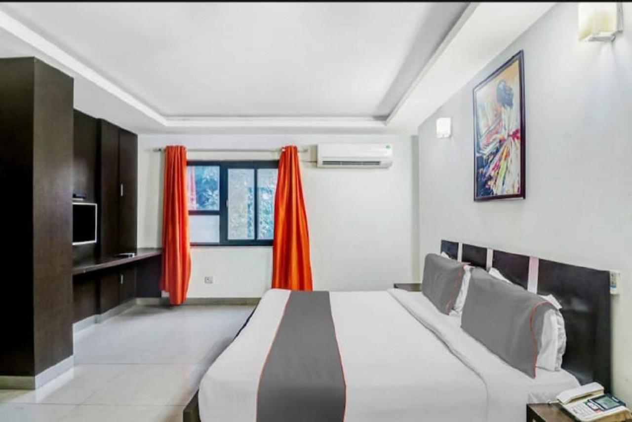 Del Fox Hotel, Delhi Airport New Delhi Extérieur photo