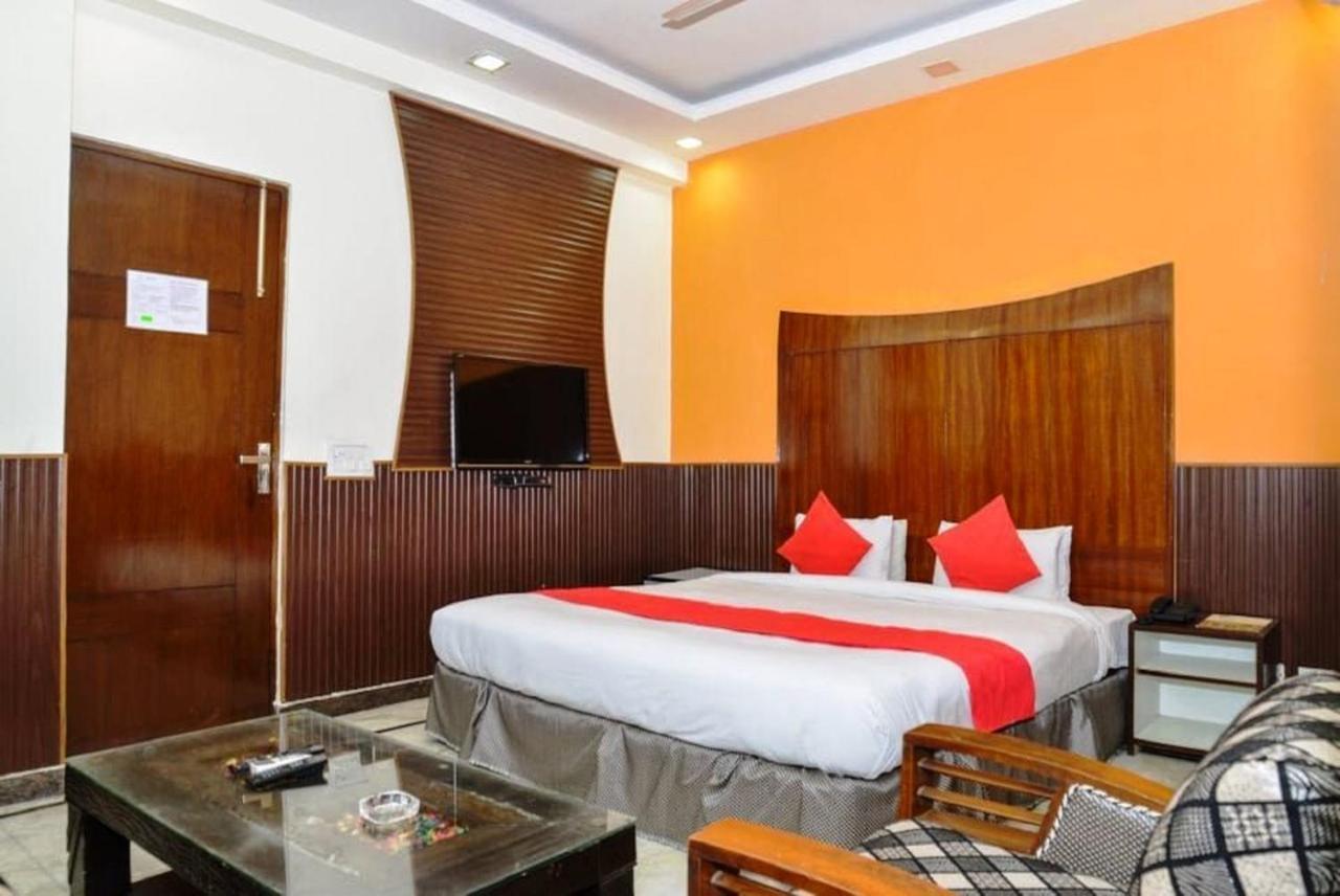 Del Fox Hotel, Delhi Airport New Delhi Extérieur photo